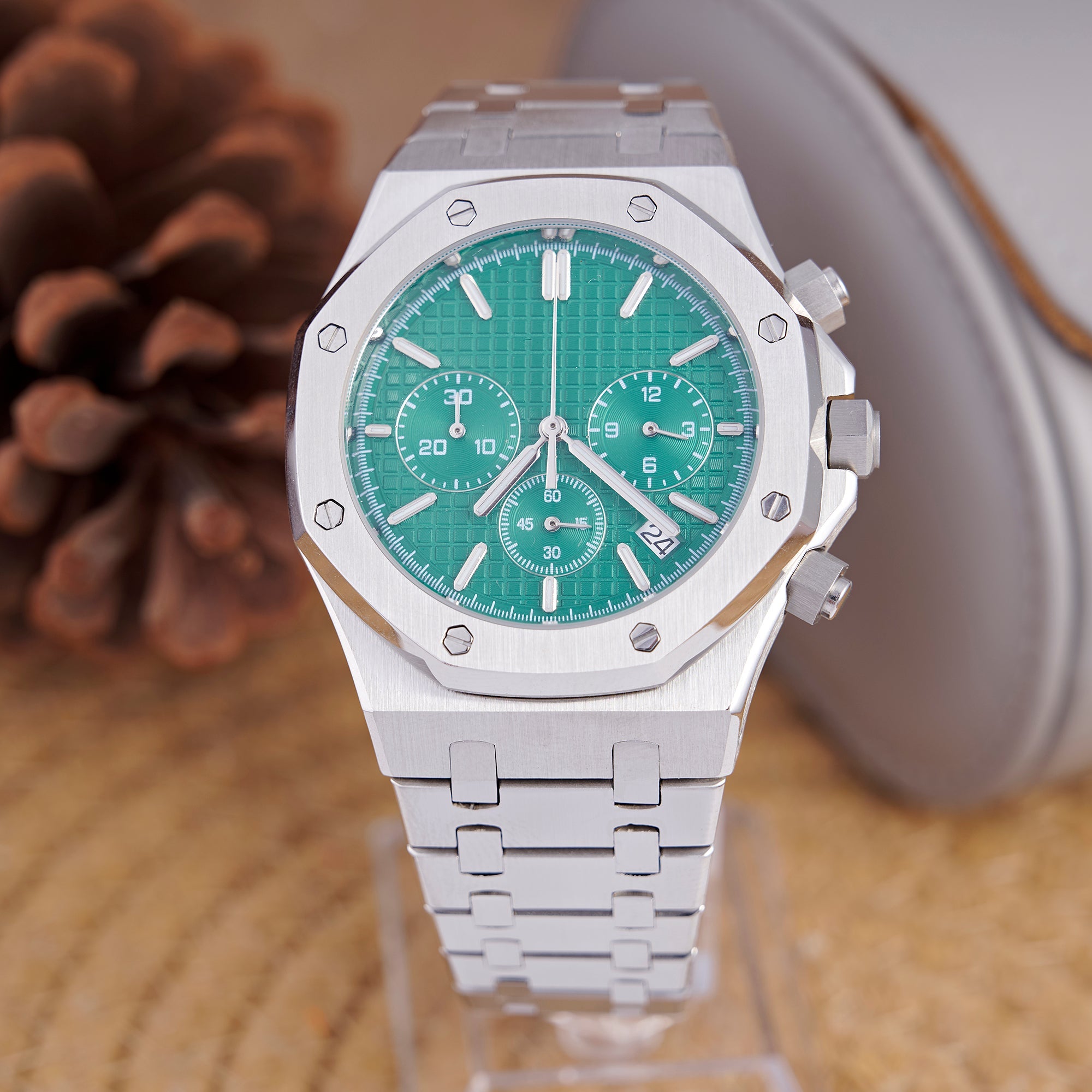 SEIKOAK SILVER GREEN DIAL CHRNOGRAGH