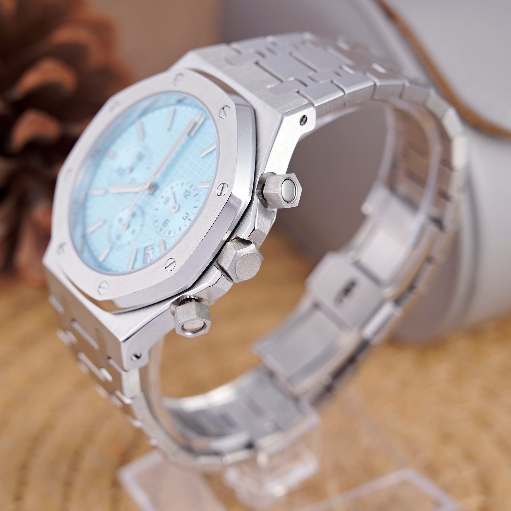 SEIKOAK ICE BLUE DIAL CHRNOGRAPGH