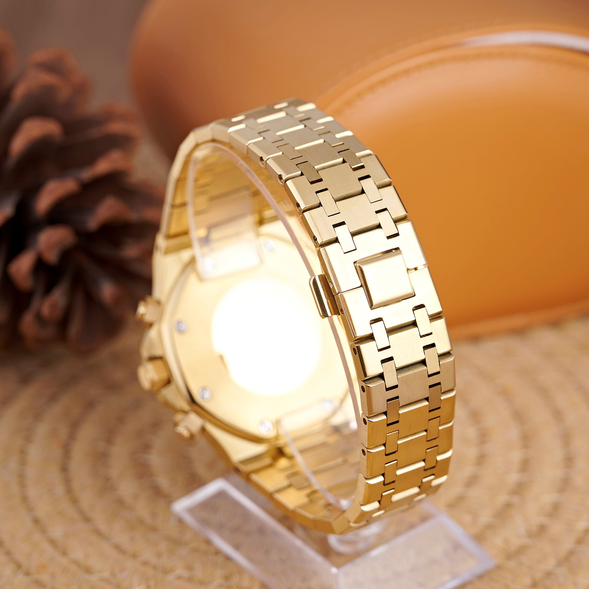 SEIKOAK GOLD AND GREEN DIAL