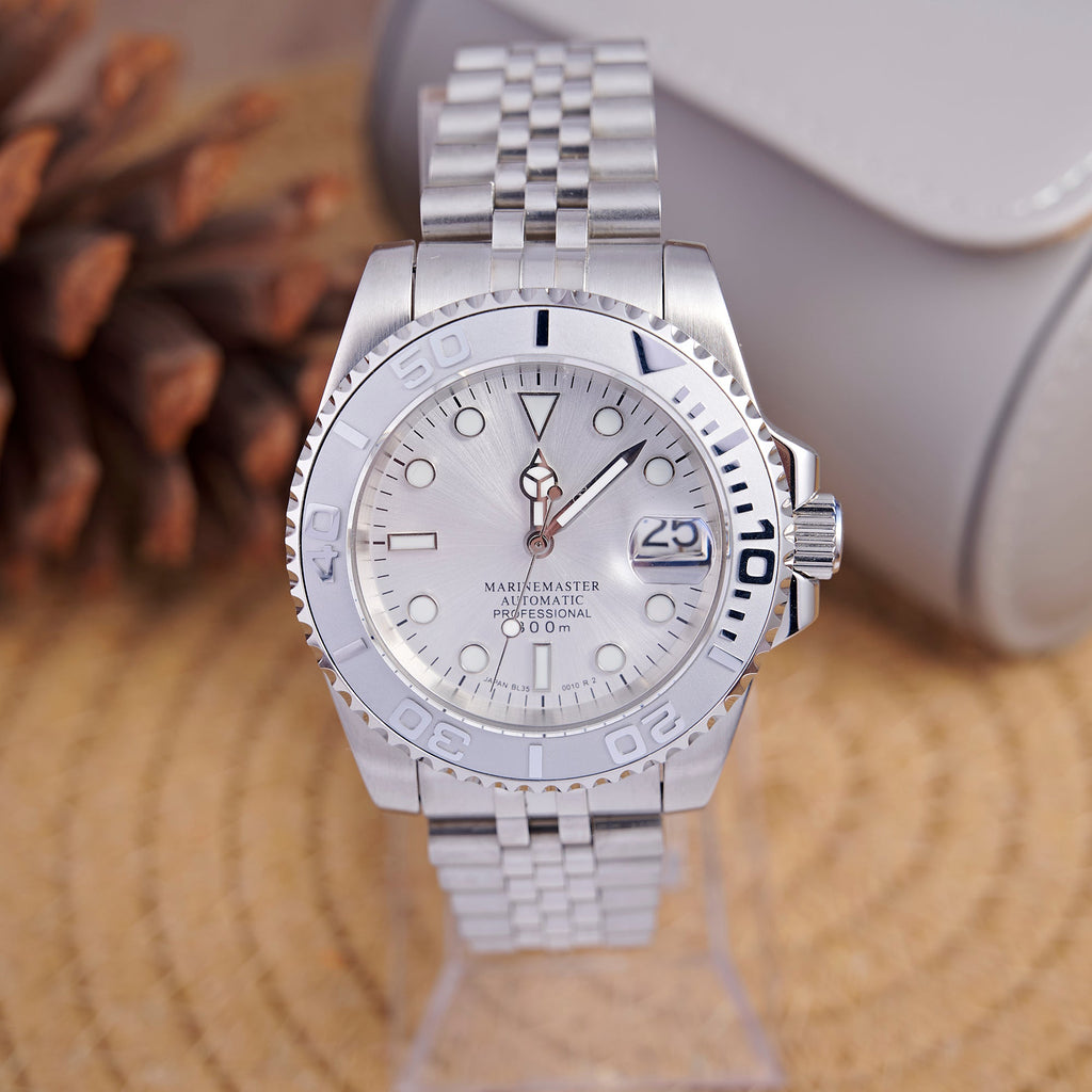 SEIKOMARINER MASTER WHITE