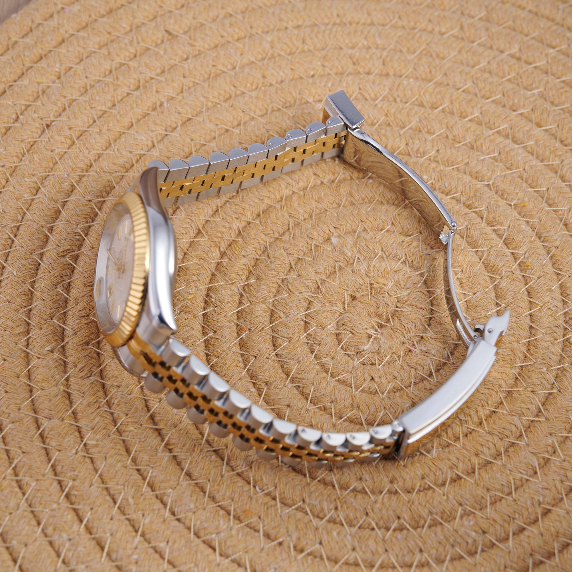 SEIKOJUST NUMERAL DIAL