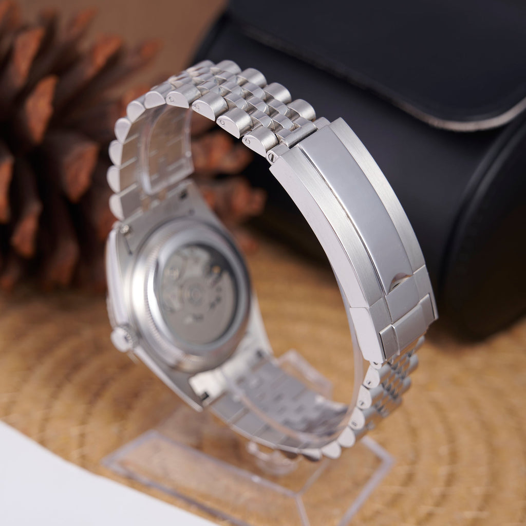 SEIKOJUST HIS HERS RED