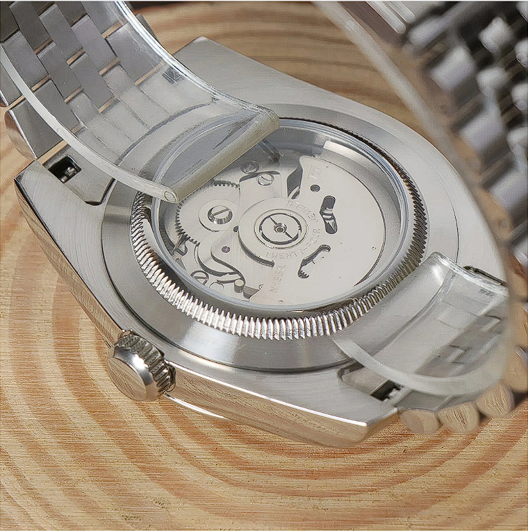 SEIKOJUST CLASSIC BLACK